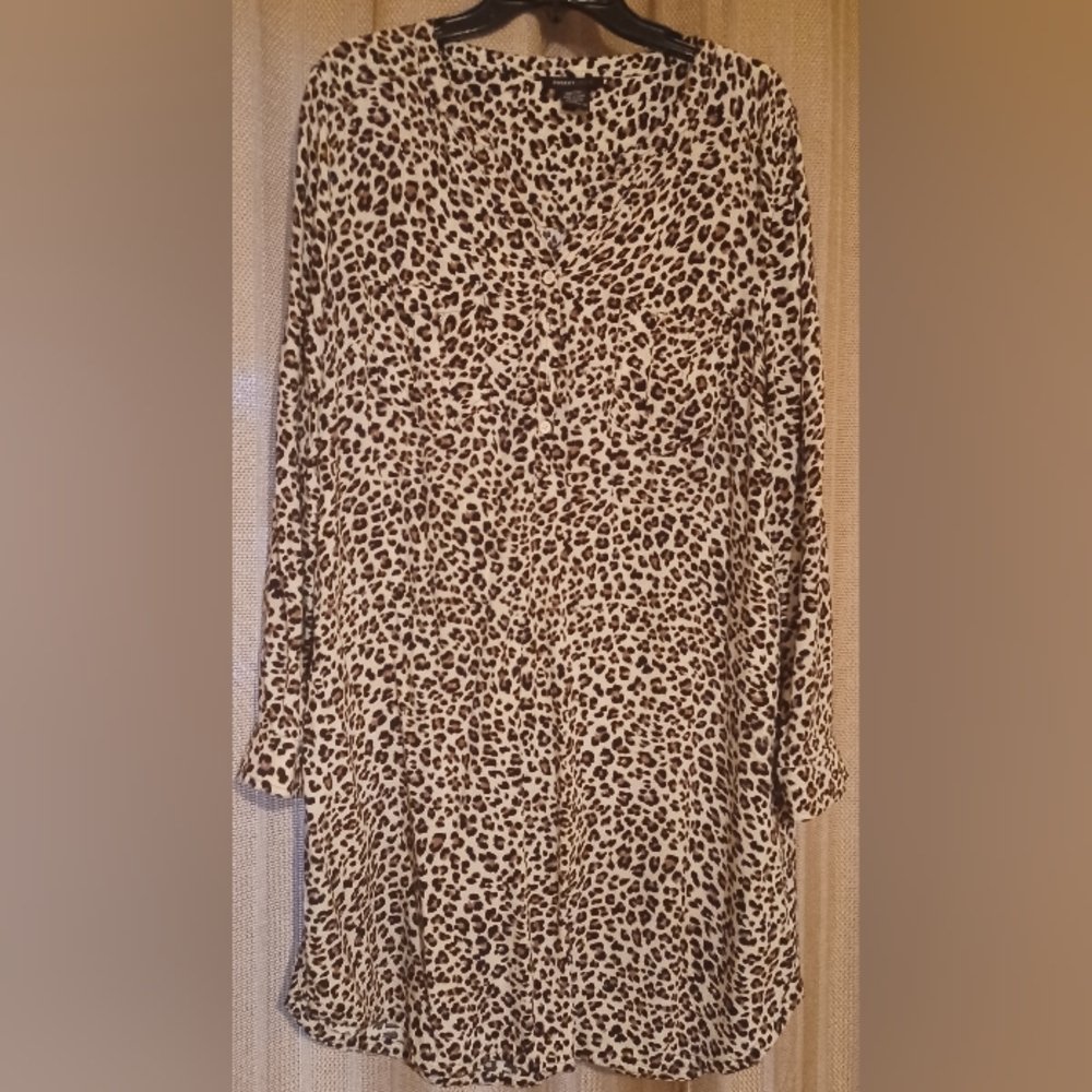 Robert Louis knee length dressEUC